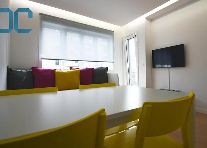 Sogra By Jc With Balcony דירה